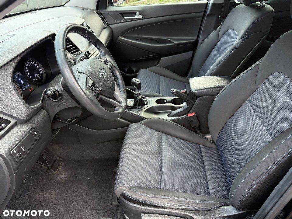 Hyundai Tucson 1.6 GDI BlueDrive Design 2WD - 17