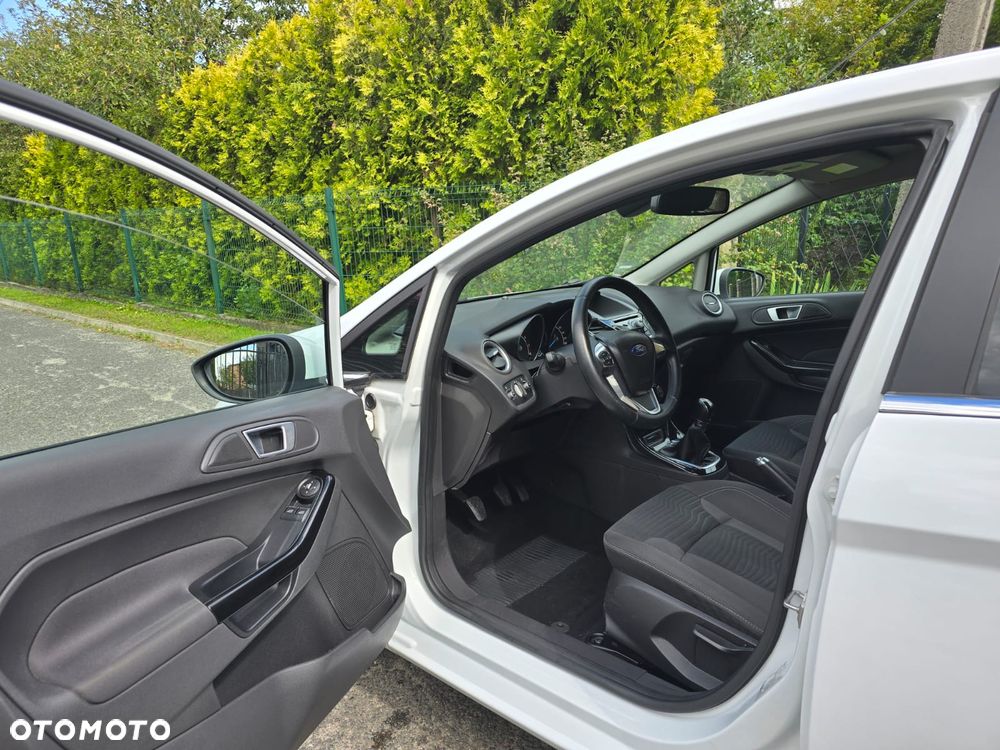Ford Fiesta 1.0 EcoBoost Titanium - 22