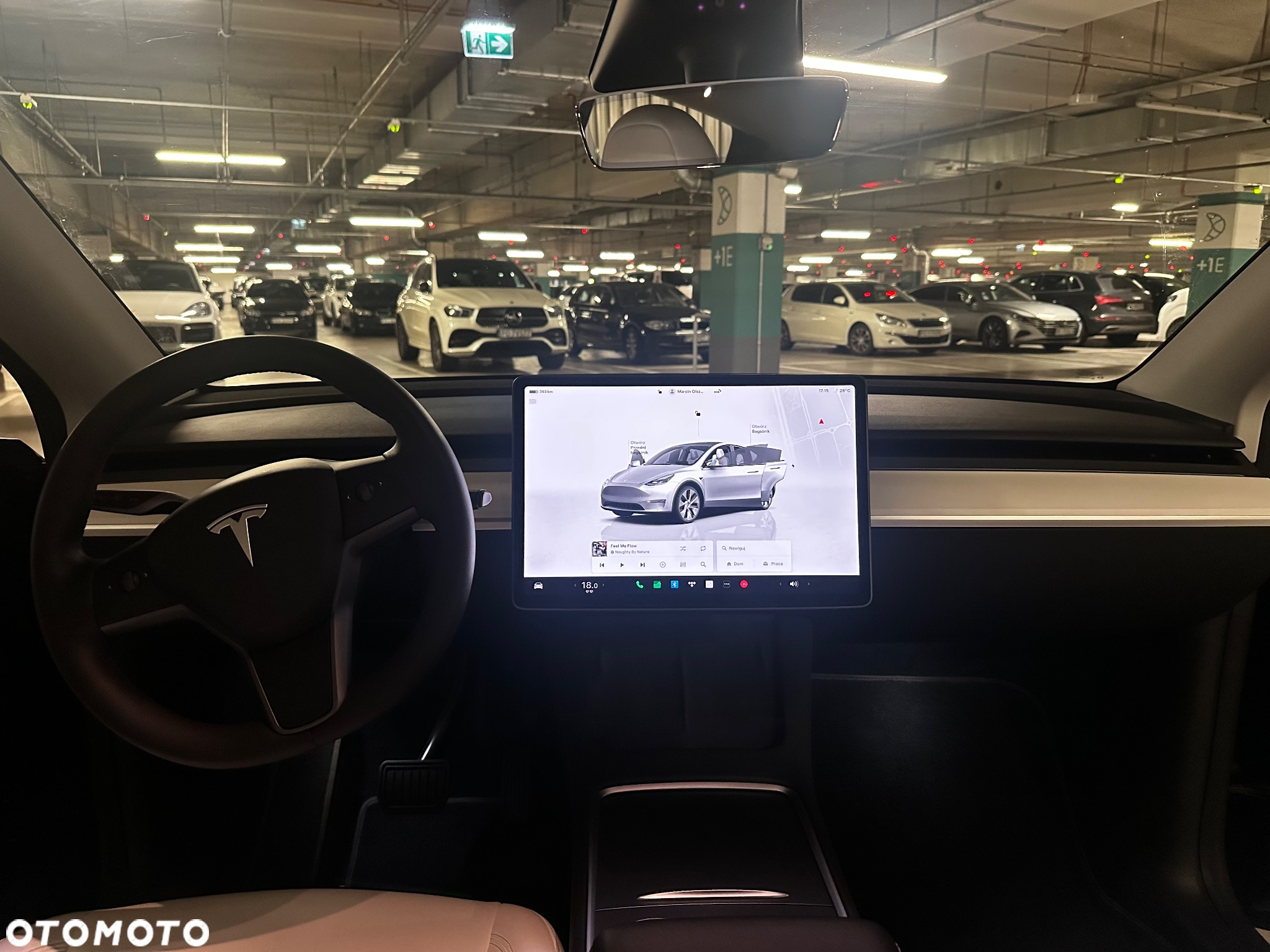 Tesla Y Long Range AWD - 21