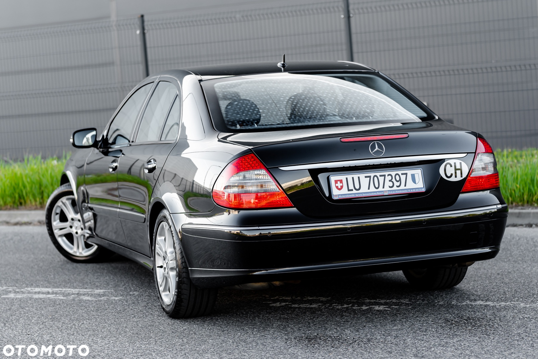 Mercedes-Benz Klasa E 200 BlueEFFICIENCY 7G-TRONIC Avantgarde - 15