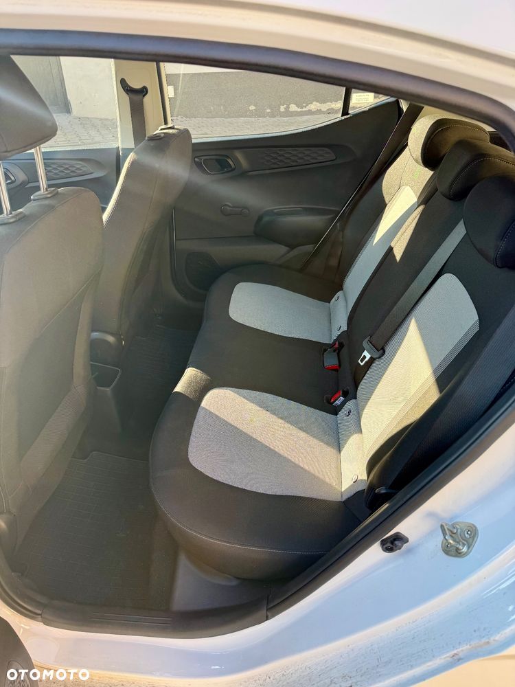 Hyundai i10 1.0 Pure - 8