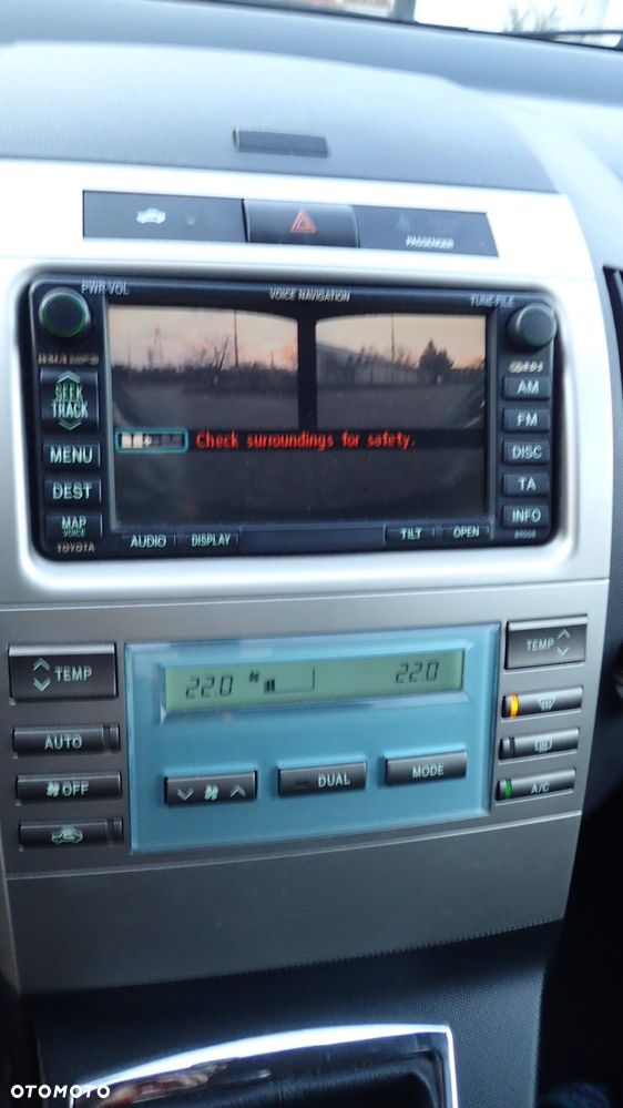 Toyota Corolla Verso 1.8 Executive - 20