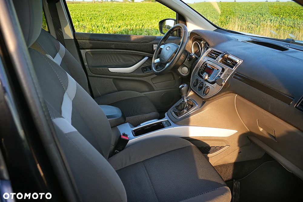 Ford Kuga 2.0 TDCi 2x4 Individual - 20