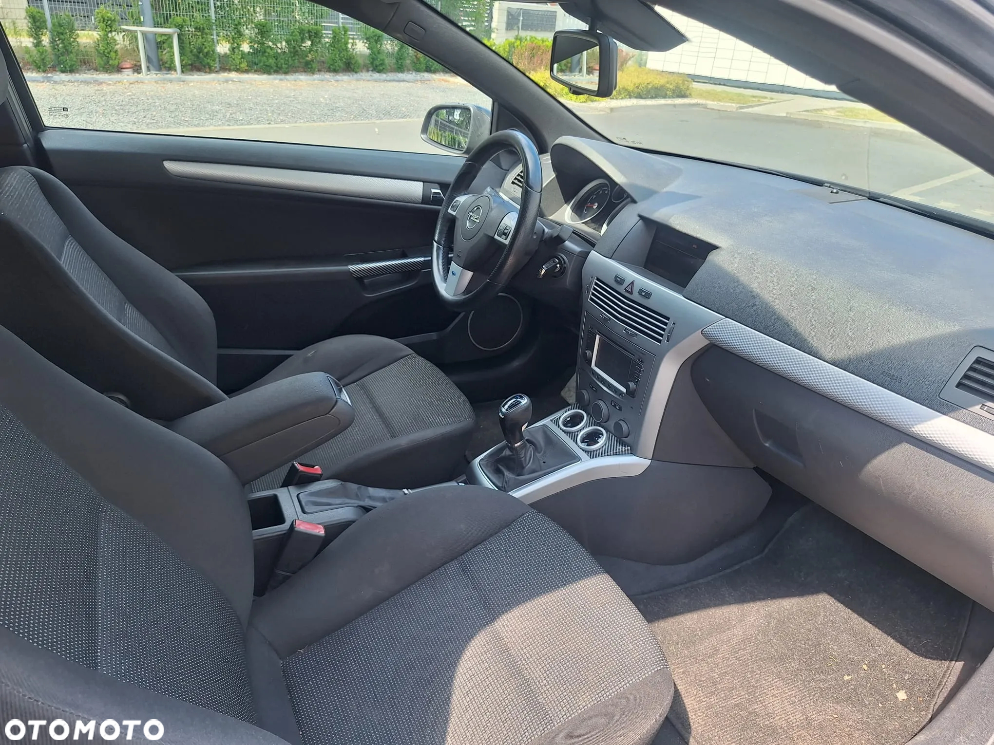 Opel Astra GTC 2.0 Turbo Sport - 19
