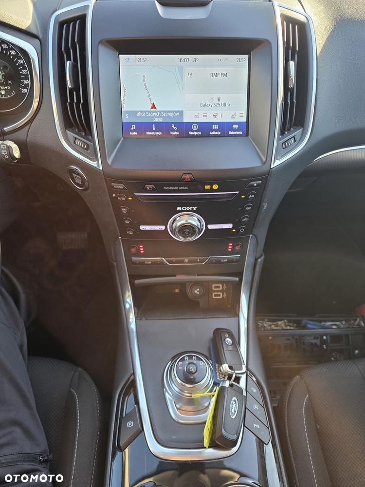 Ford S-Max 2.0 EcoBlue Titanium - 18