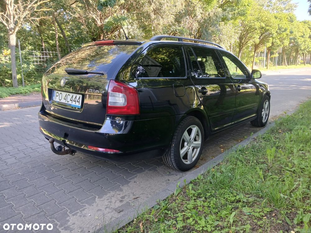 Skoda Octavia 2.0 TDI DPF Ambition - 4