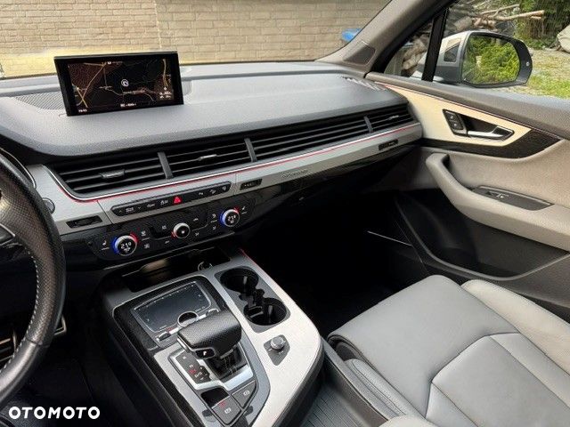 Audi Q7 3.0 TDI Quattro Tiptr - 16