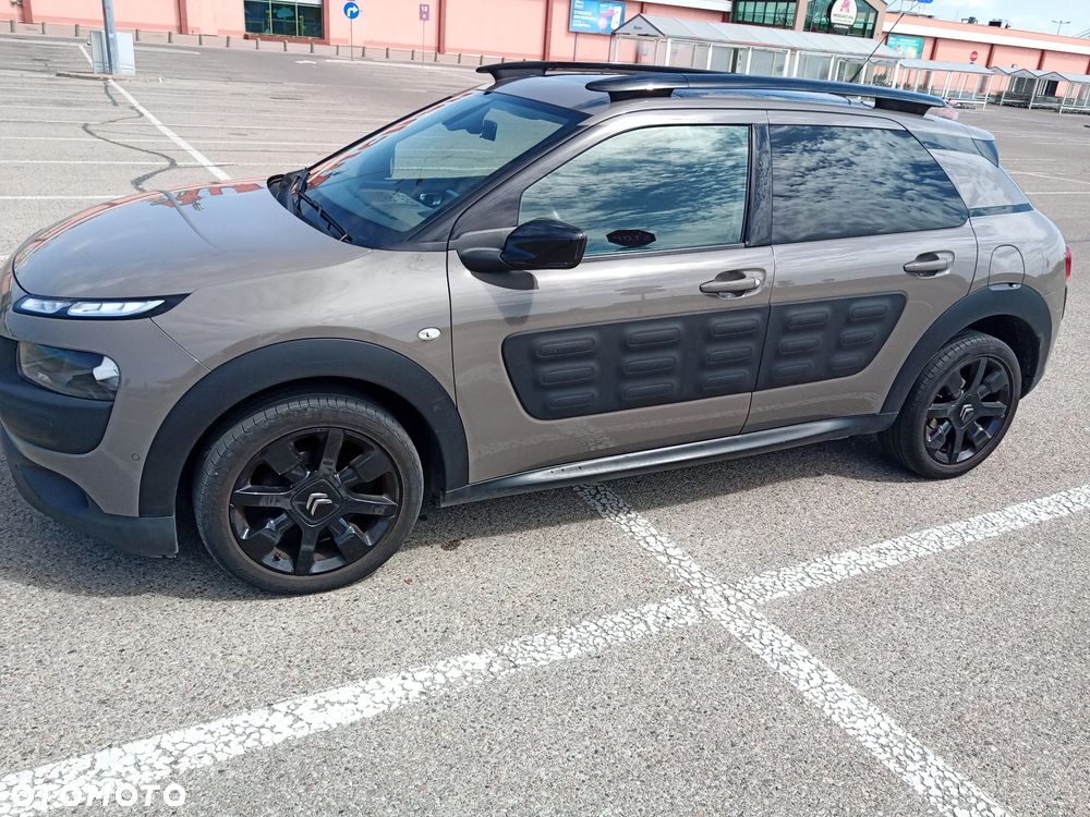 Citroën C4 Cactus 1.2 PureTech Shine Edition S&S - 1