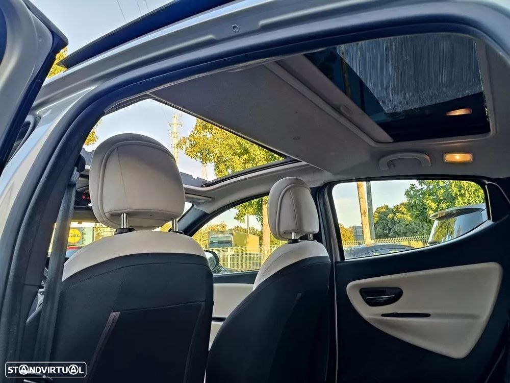 Lancia Ypsilon 1.2 S&S Fashion - 25