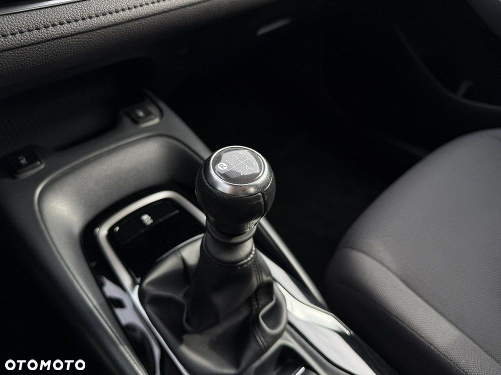 Toyota Corolla 1.5 Comfort - 29