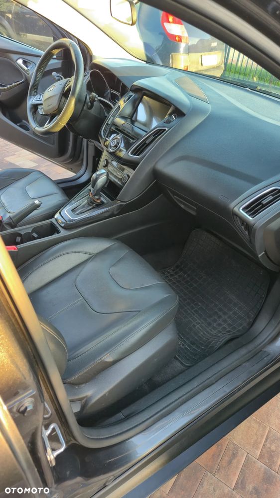 Ford Focus - 9