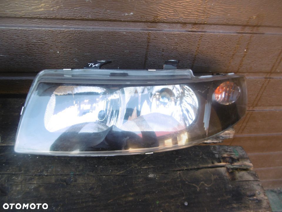Lampa SEAT TOLEDO II LEON I TYC EUROPA - 2