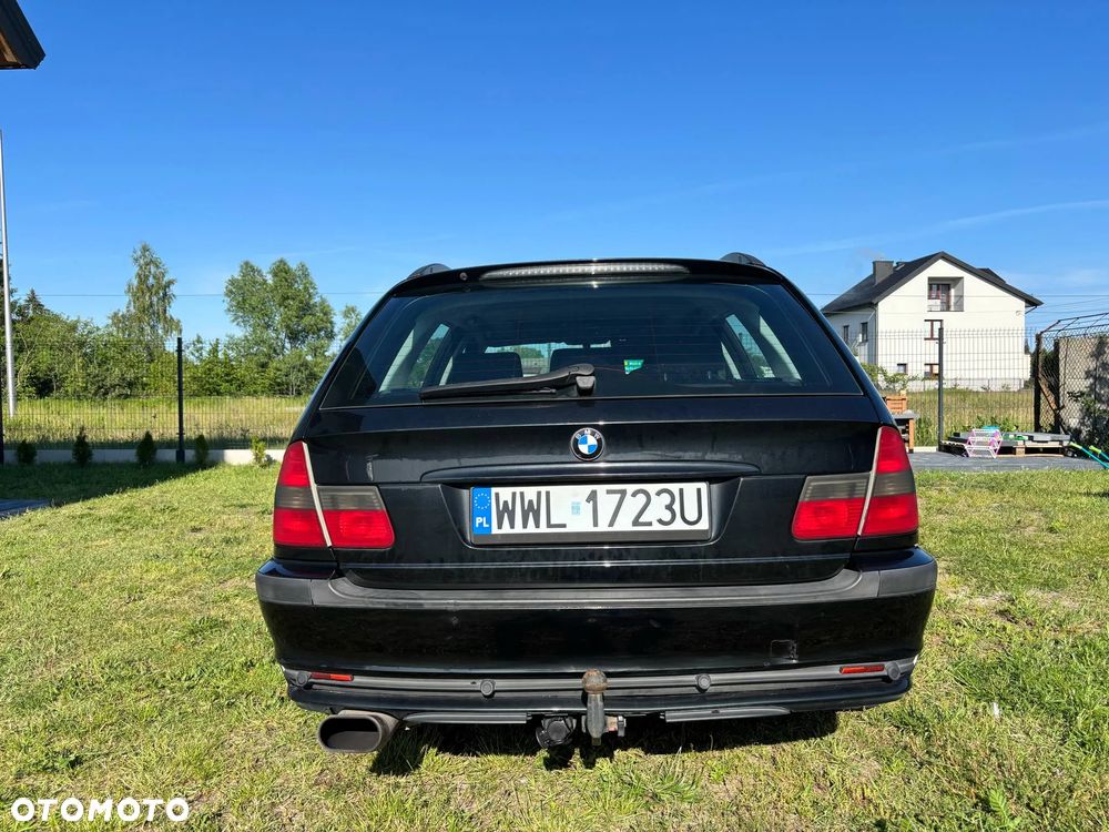 BMW Seria 3 318i - 14