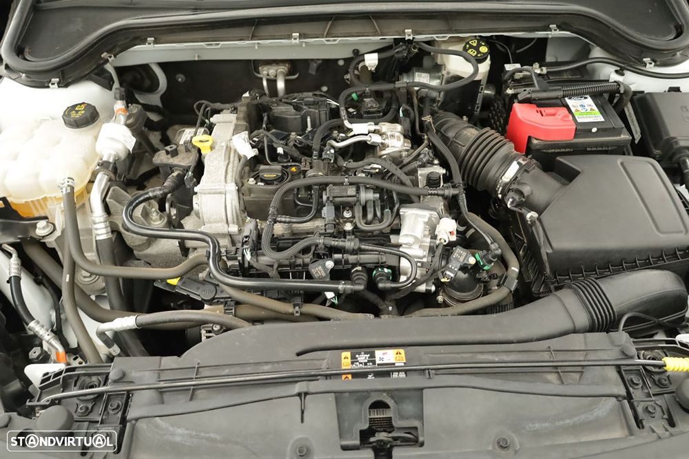 Ford Focus 1.0 EcoBoost MHEV ST-Line - 24