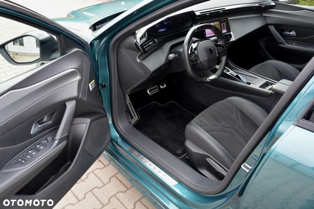 Peugeot 308 180 e-EAT8 GT - 3