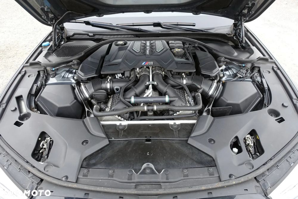 BMW M5 Competition - 40