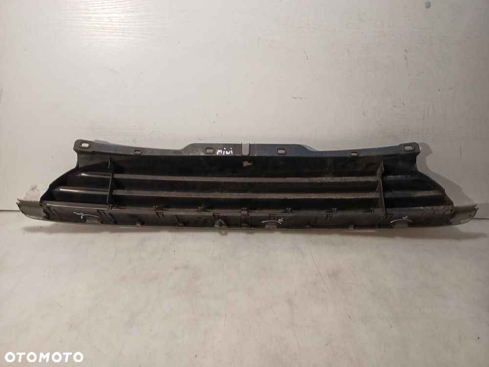 ATRAPA GRILL KRATKA  MINI COOPER R56 160843-00 - 2