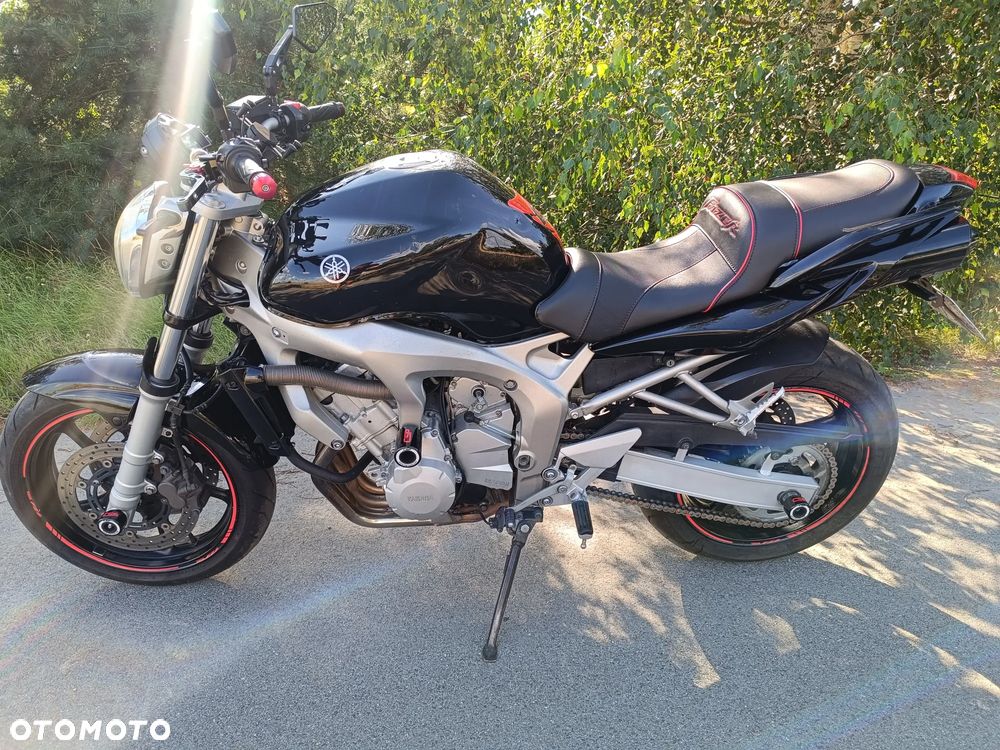 Yamaha FZ6 - 3