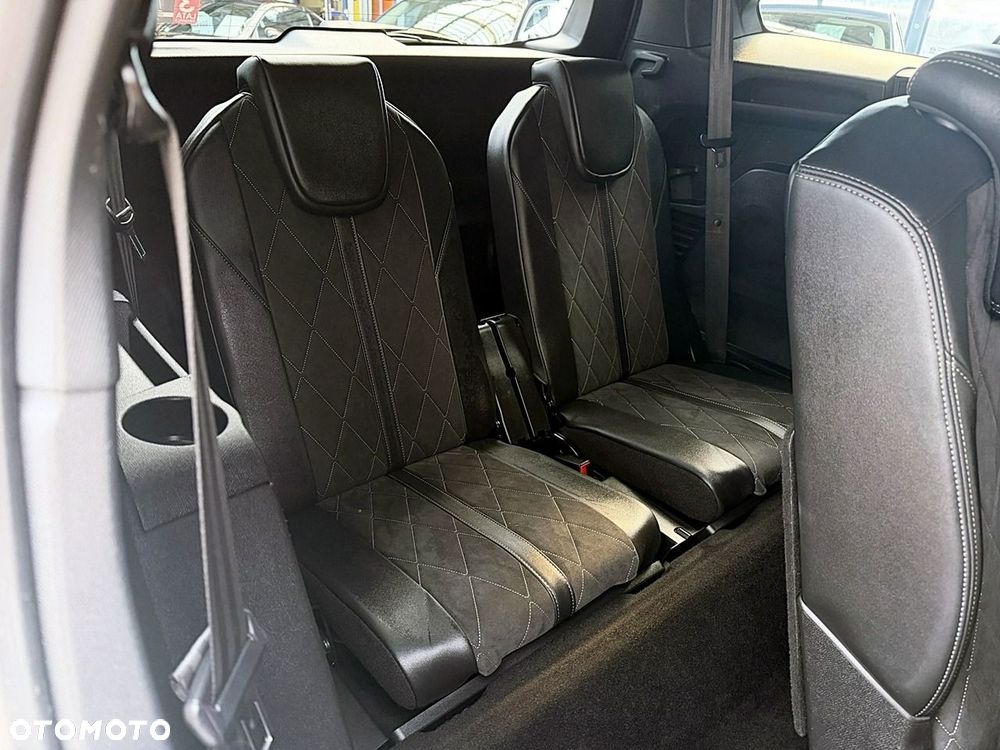 Peugeot 5008 - 14