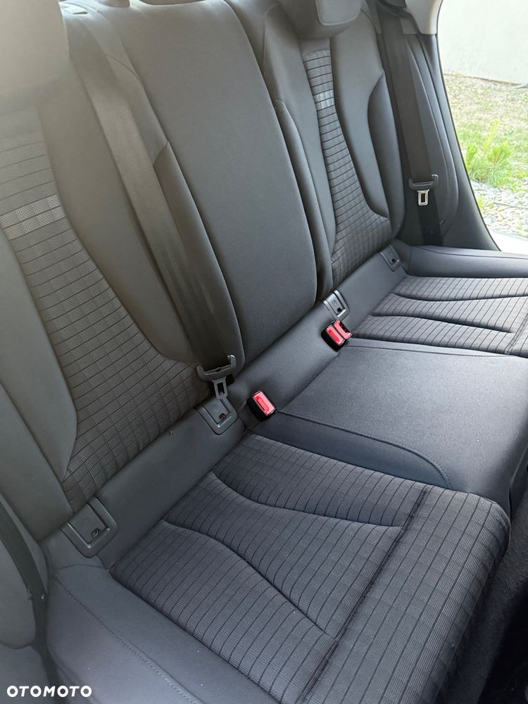 Audi A3 Limousine 1.6 TDI clean diesel Ambition S tronic - 8