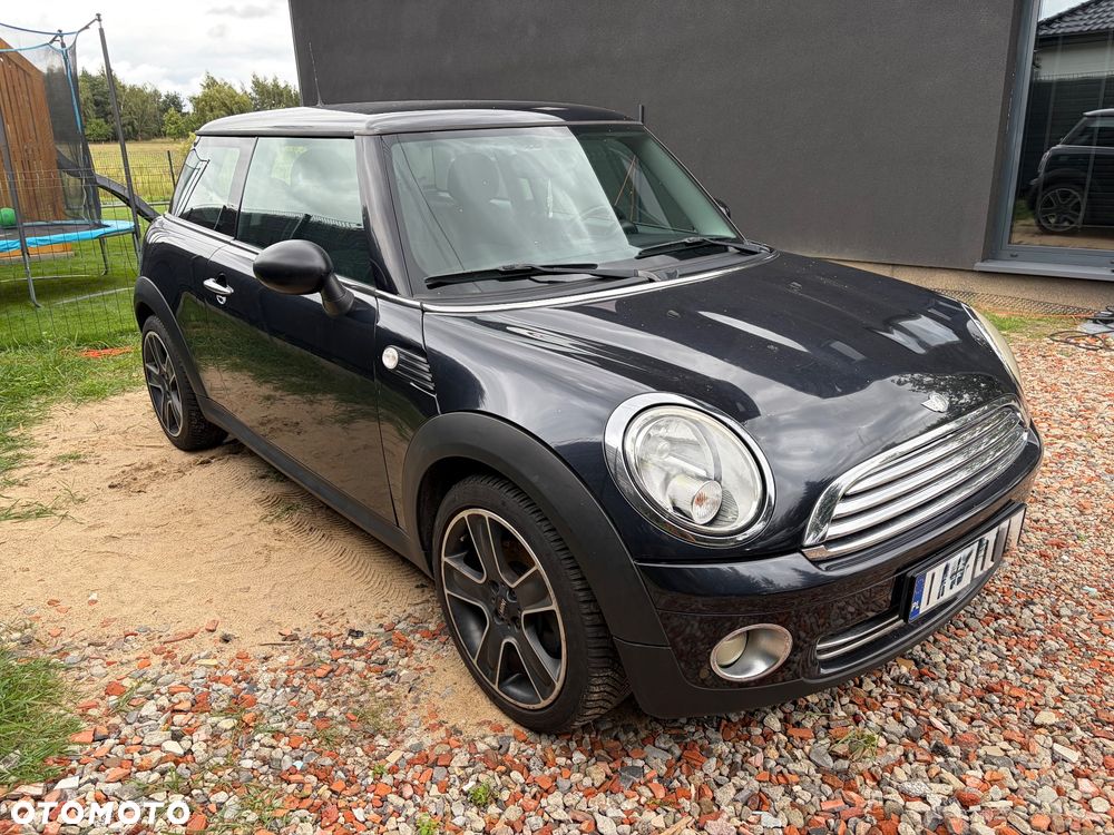 MINI Cooper Standard - 3