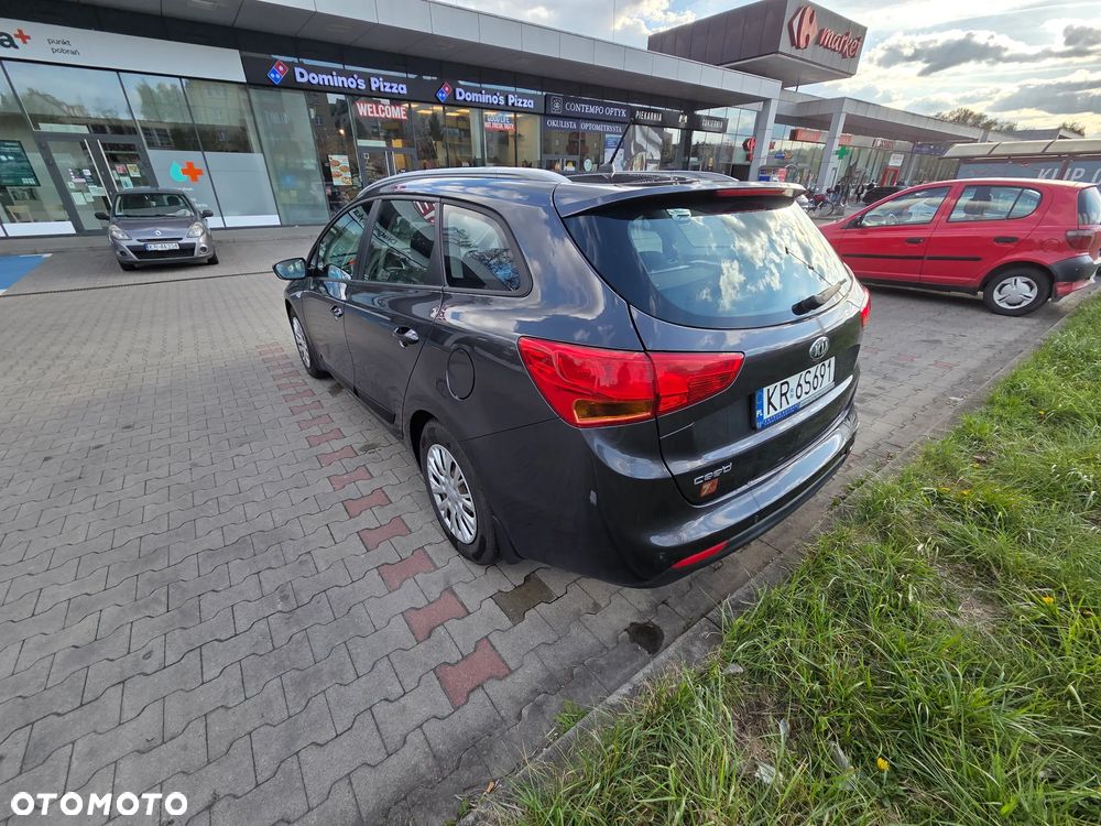 Kia Ceed 1.6 GDI M - 4