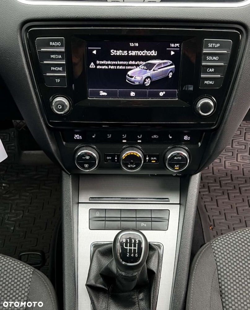 Skoda Octavia - 12