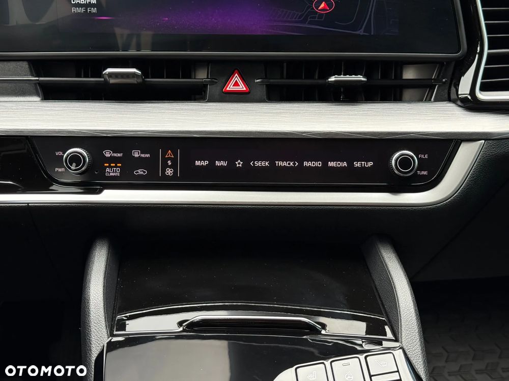 Kia Sportage 1.6 T-GDI L 2WD DCT - 28