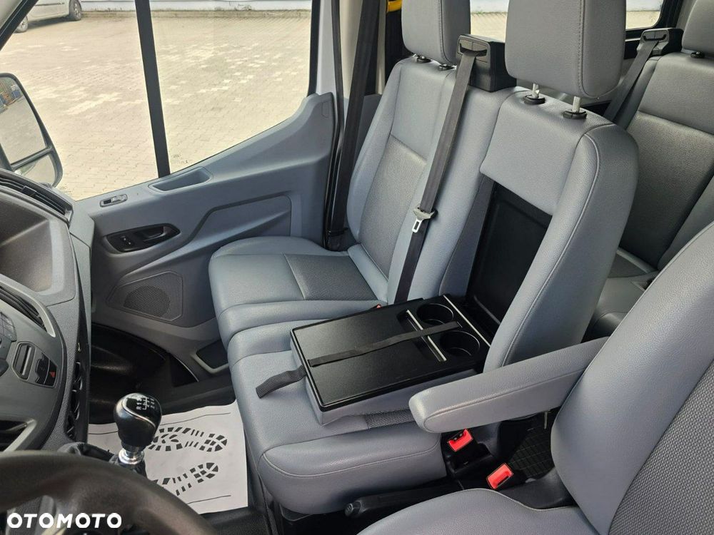 Ford Transit - 19