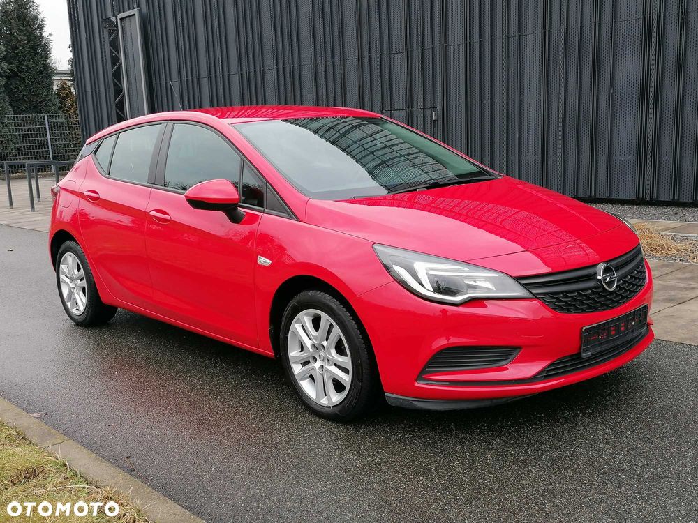 Opel Astra - 1