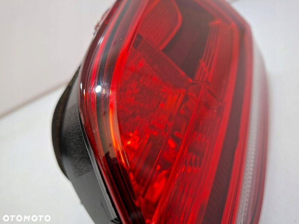 VW Golf VII 2016 Tył strona prawa Lampy tylnej klapy bagażnika 5G9945094F - 4
