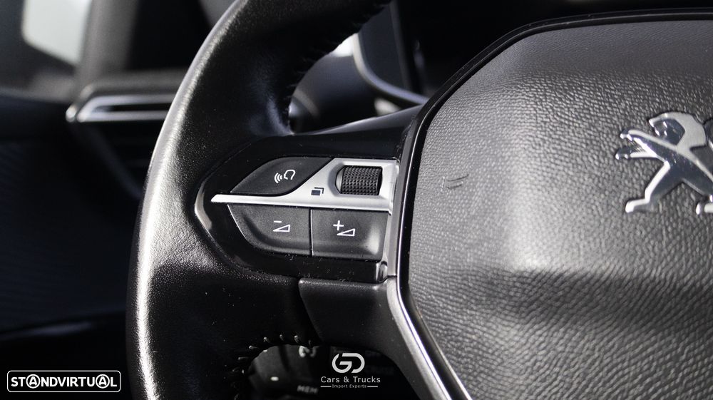 Peugeot 208 BlueHDi 100 Allure Pack - 24