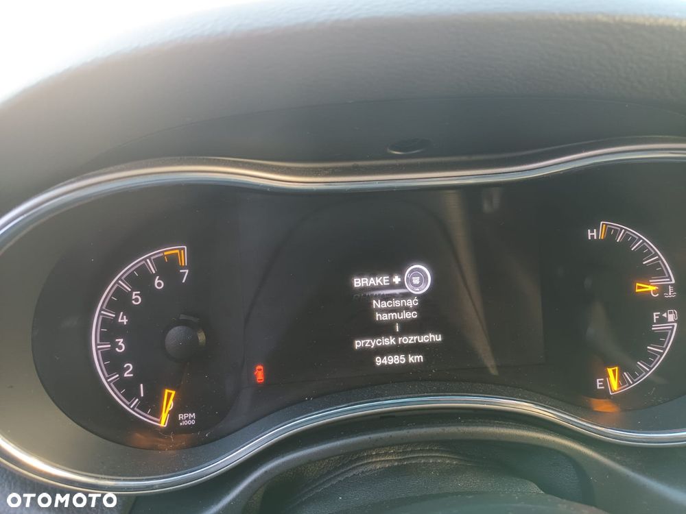 Jeep Grand Cherokee - 17