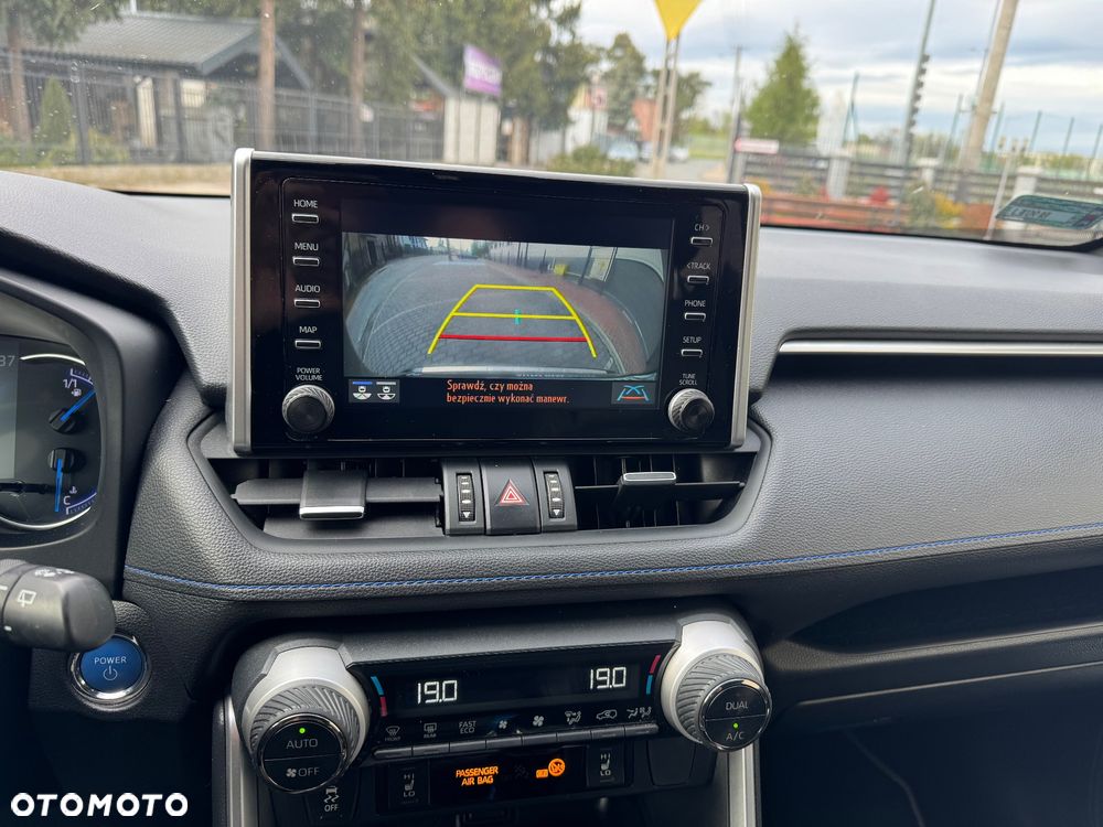 Toyota RAV4 - 28