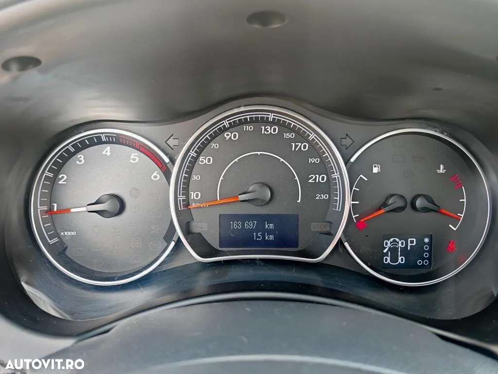 Renault Koleos dCi 175 FAP 4x4 Aut. Night and Day - 33