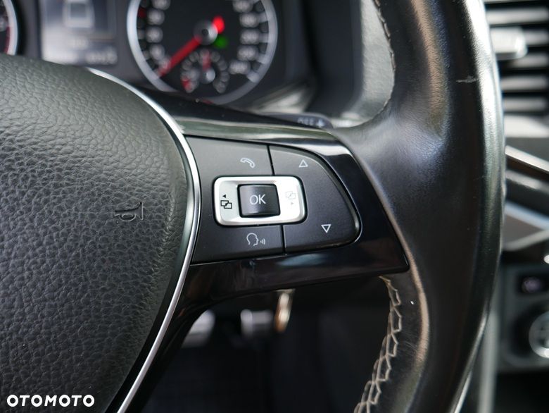 Volkswagen Amarok 3.0 V6 TDi 4MOTION Aventura - 25