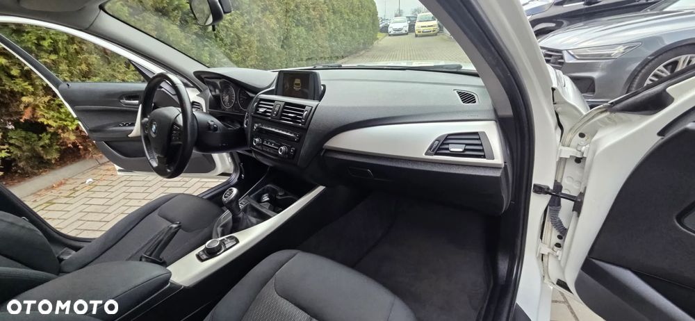 BMW Seria 1 - 35