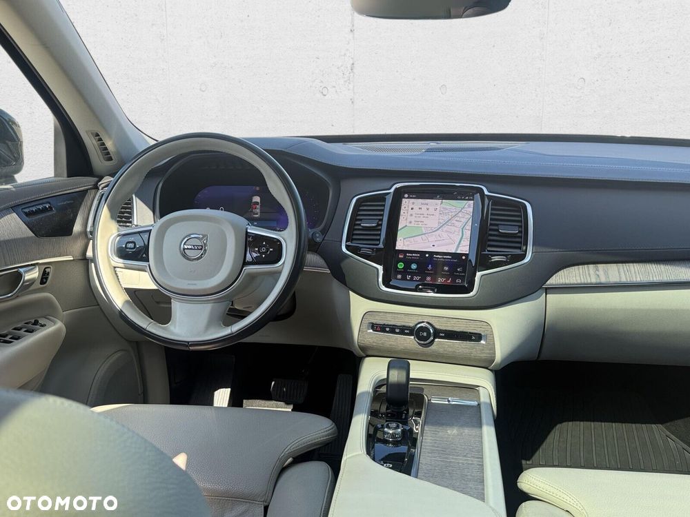 Volvo XC 90 - 16