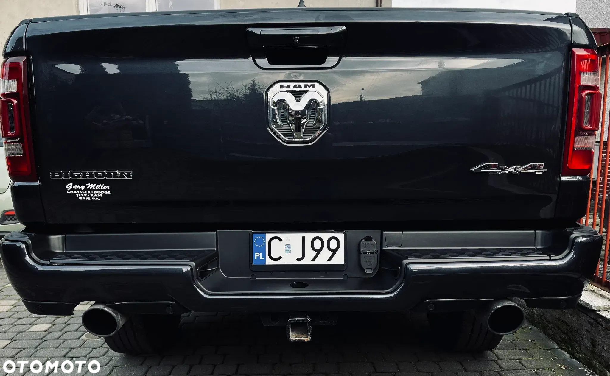 Dodge RAM 1500 5.7 4x4 - 7