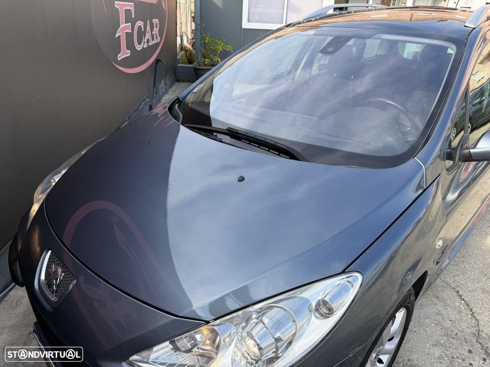 Peugeot 307 Break 1.6 HDi XS Premium — fotografia 30