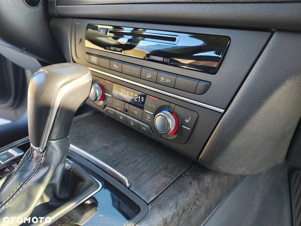 Audi A6 Allroad - 28