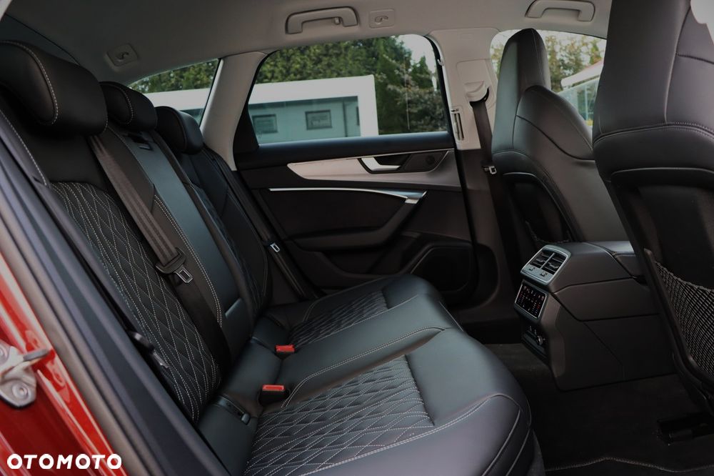Audi S6 Avant - 24