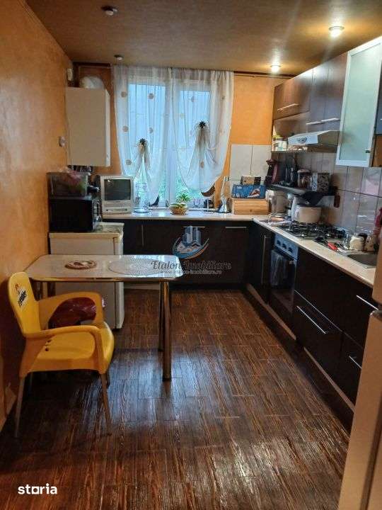 Apartament 4 camere, bloc 1983, 85 mp + mansarda 70 mp Maratei 2 — fotografia 1
