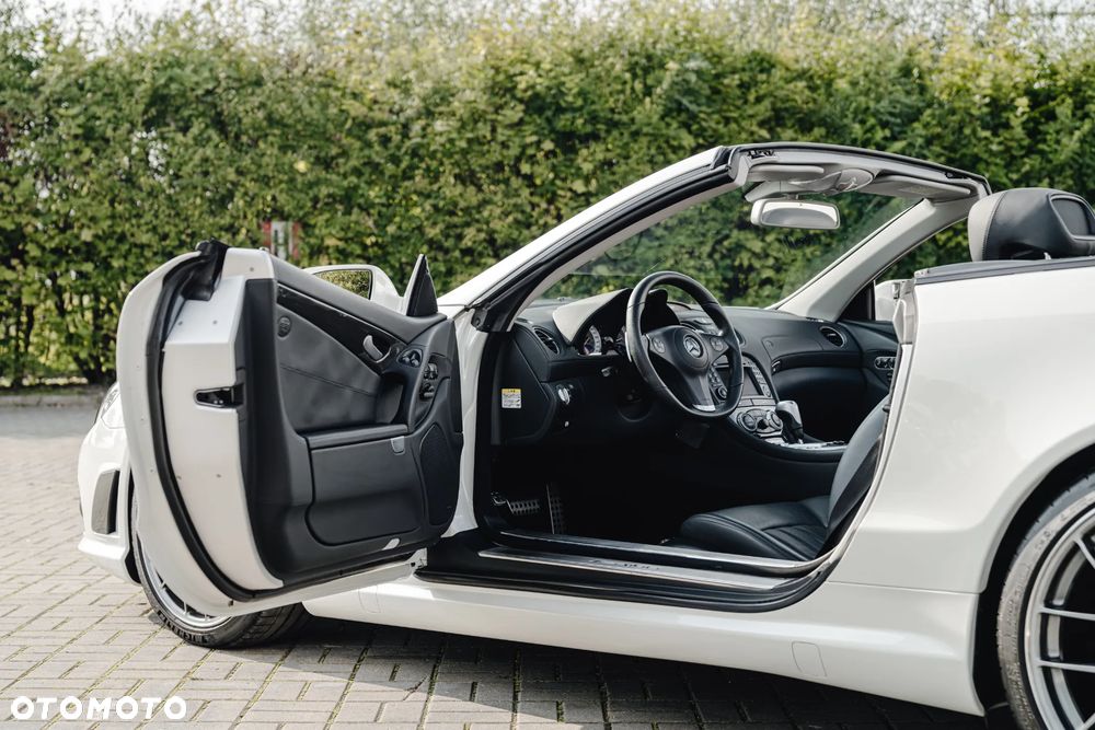 Mercedes-Benz SL - 11