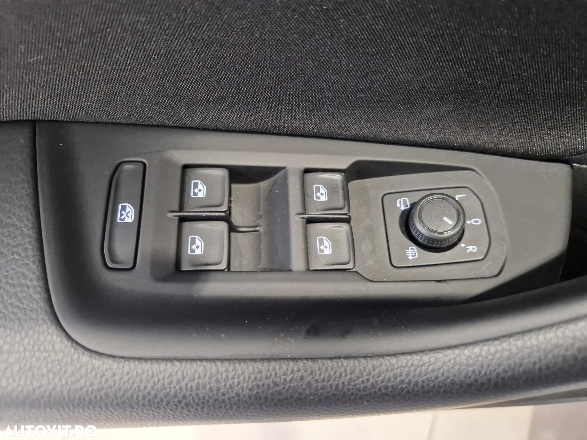 Volkswagen Passat 2.0 TDI DSG Comfortline - 15