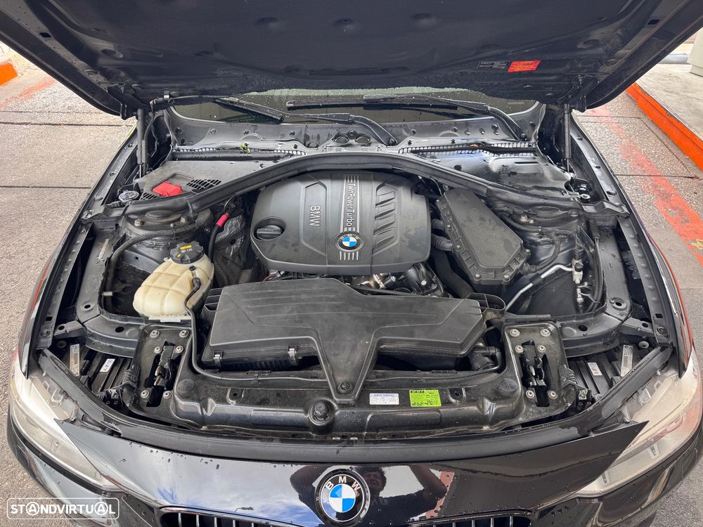 BMW 318 d xDrive - 24