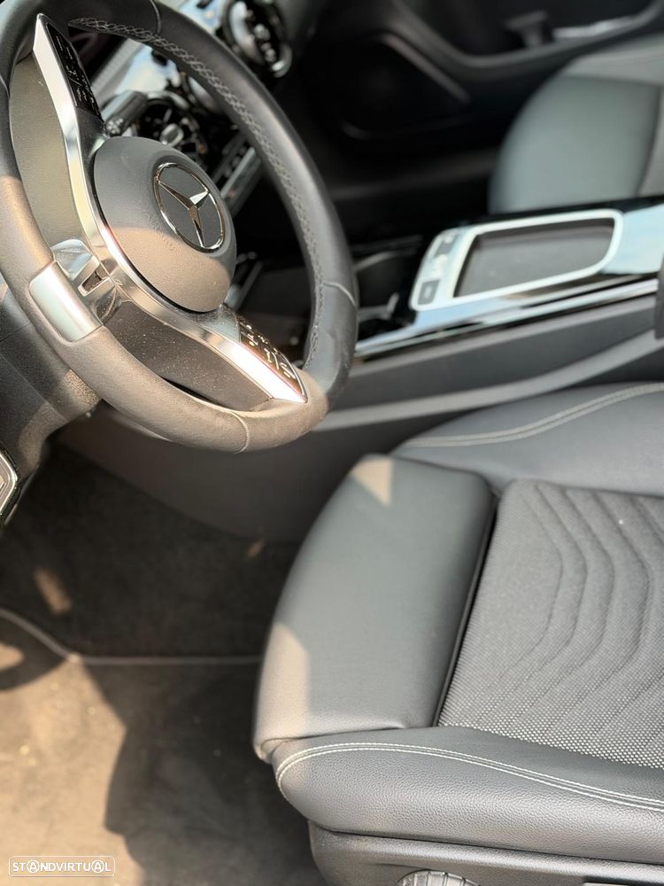 Mercedes-Benz A 250 e - 34