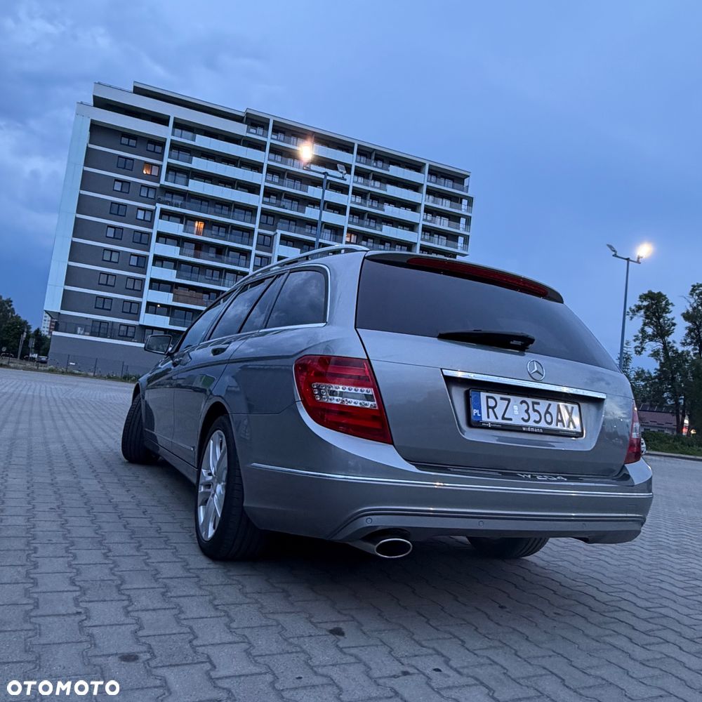 Mercedes-Benz Klasa C 220 CDI 7G-TRONIC Avantgarde Edition - 7