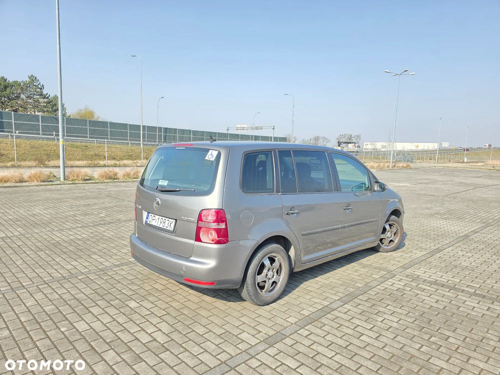 Volkswagen Touran 1.9 TDI - 5