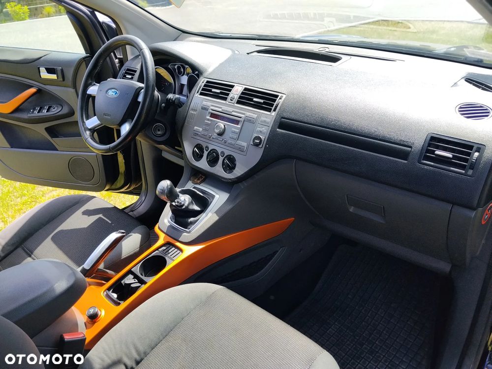 Ford Kuga 2.0 TDCi Titanium - 18